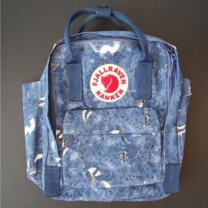 Fjallraven Kanken Art Backpack Blue, Fable Arctic Fox Edition Mini Unisex